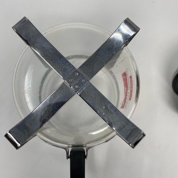 Bodum Caffettiera French Press Coffee Maker, Black Plastic Lid and Stainless - Picture 5 of 10